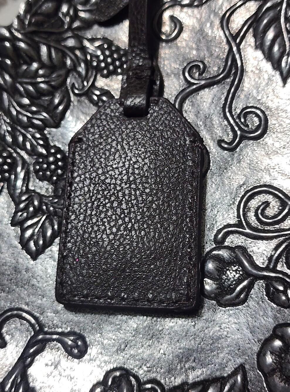 RALPH LAURENBLACK LEATHERGOLD BRASS METALKEY FOB BAG CHARM KEYCHAIN HANG - Picture 10 of 13